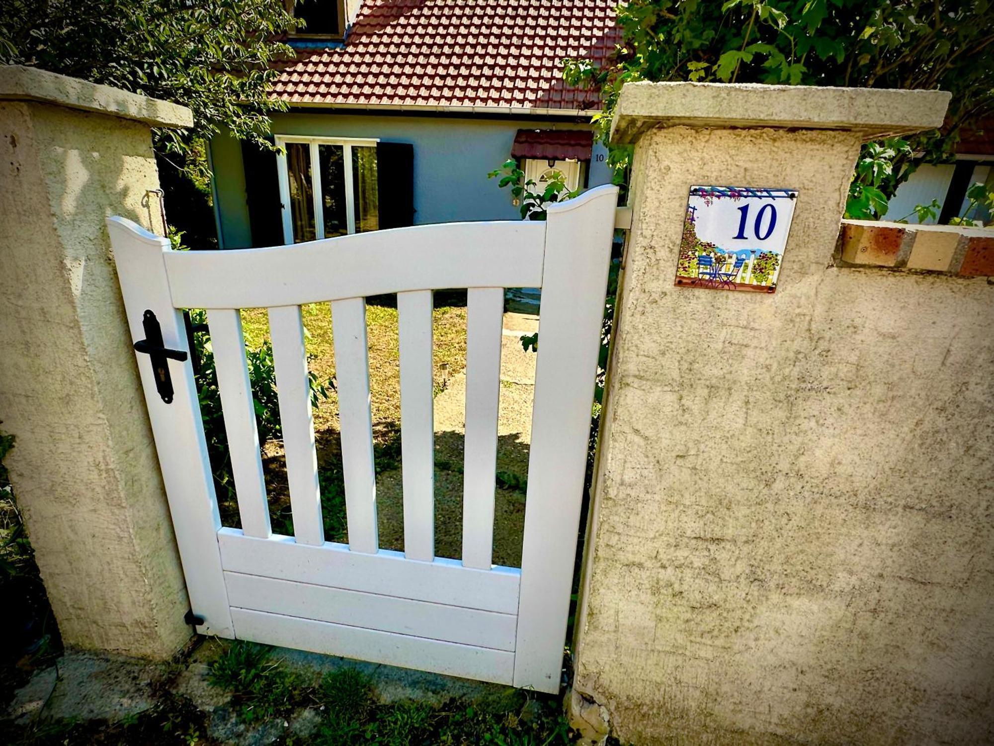 Vacation House In Quiet Village Congerville-Thionville Zewnętrze zdjęcie